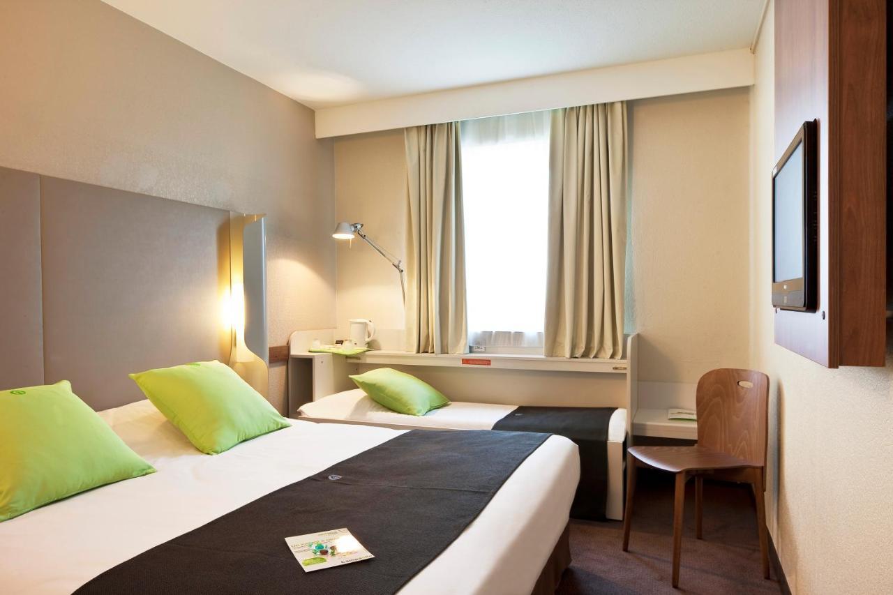 Campanile Orange Centre Sortie 21 Sur A7 A9 Hotel Exterior photo